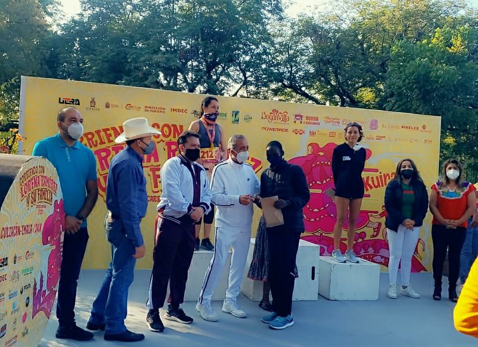 Se corre histórica pedestre 24 k en Culiacán en homenaje a la ultamaratonista, Lorena Ramírez y familia